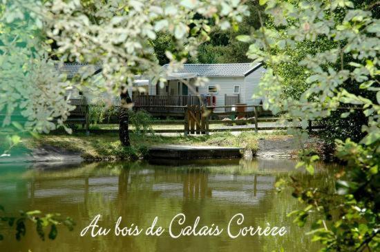 Au Bois De Calais Villa Correze Exterior photo
